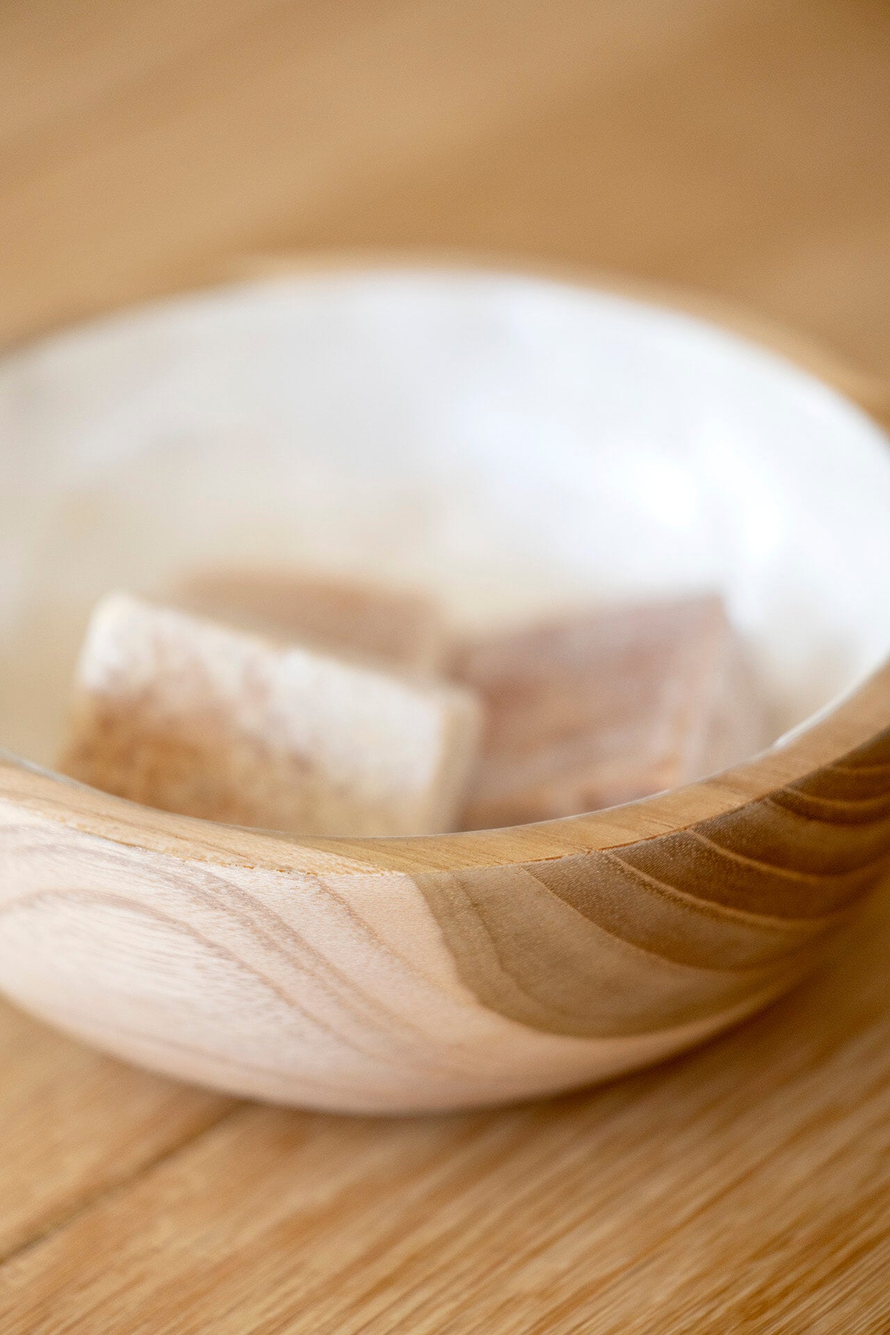 Schaaltje Piring hout met parelmoer