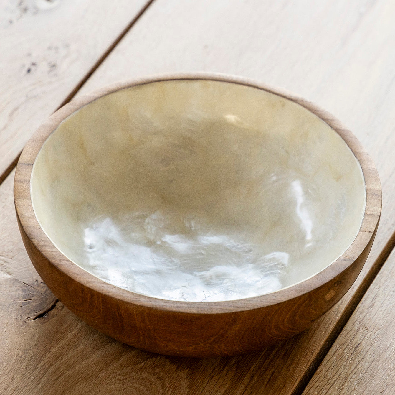 Schaaltje Piring hout met parelmoer